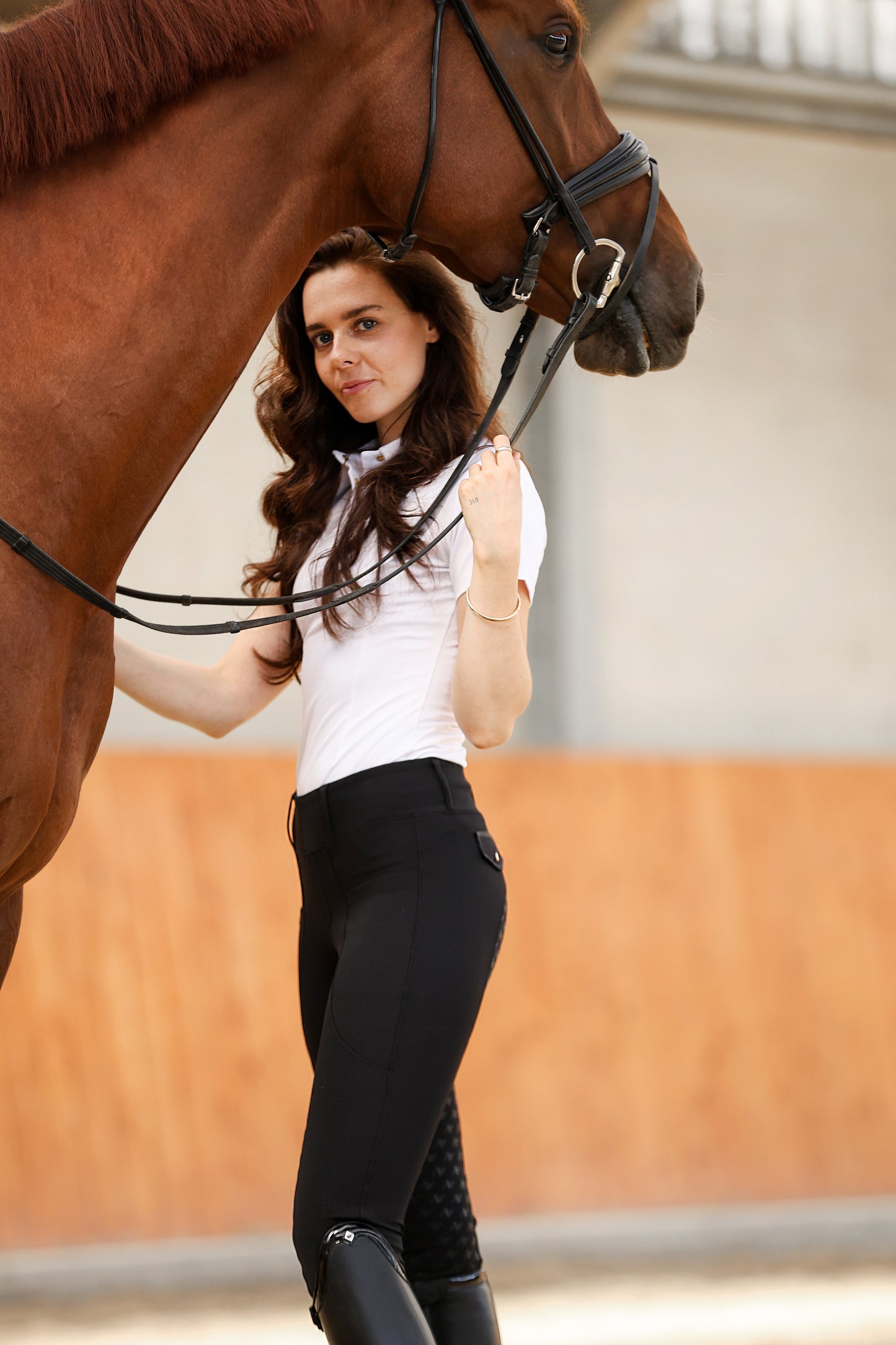 Airo Sculpting Reitleggings Schwarz Kniebesatz